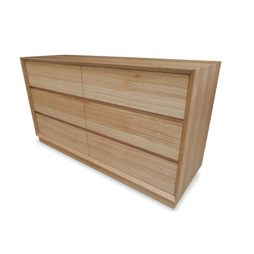 Highland Messmate Timber Dresser